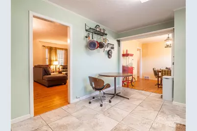 203 Oak Grove Road, East Flat Rock, NC 28726 - Photo 7