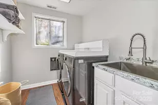 111 Hidden Pond Ln, Asheville, NC 28804 - Photo 33