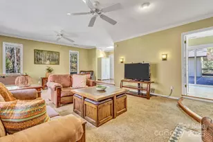 111 Hidden Pond Ln, Asheville, NC 28804 - Photo 19