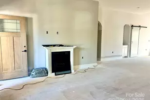 1119 Kensington Cir, Newton, NC 28658 - Photo 7