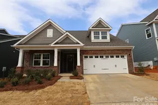12109 Avienmore Dr, Charlotte, NC 28278 - Photo 1