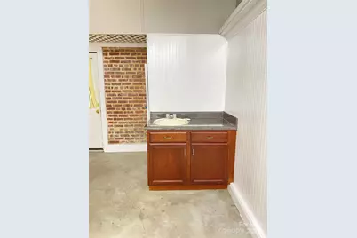 7 Liberty Street E, York, SC 29745 - Photo 5