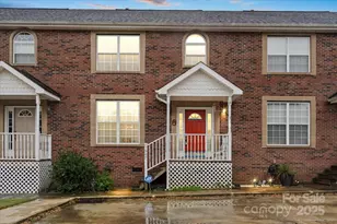 1667 Flintwood Dr, Rock Hill, SC 29732 - Photo 3