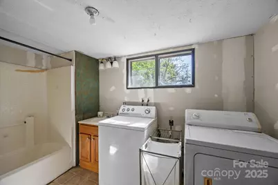 378 Emma Road, Asheville, NC 28806 - Photo 21