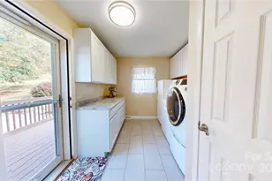 38 Char Kimber Ln, Canton, NC 28716 - Photo 19