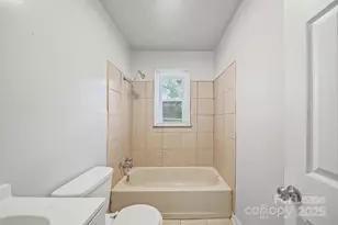 2621 Druid Hls Wy, Charlotte, NC 28206 - Photo 19