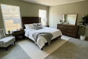 33 Foxcroft Ln, Flat Rock, NC 28731 - Photo 3