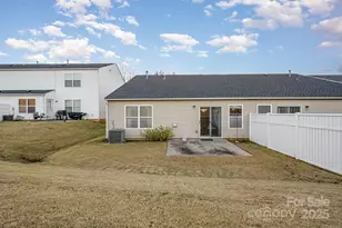 6400 Ziegler Ln, Charlotte, NC 28269 - Photo 19