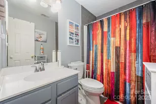 6400 Ziegler Ln, Charlotte, NC 28269 - Photo 17