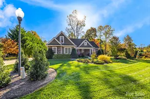 114 Linda Ann Dr, Flat Rock, NC 28731 - Photo 5