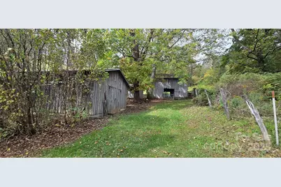 214 Old Dale Road, Spruce Pine, NC 28777 - Photo 11