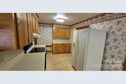 214 Old Dale Road, Spruce Pine, NC 28777 - Photo 15