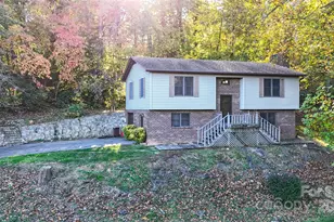 7 Windy Hollow Rd, Asheville, NC 28806 - Photo 3