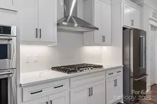 1664 Dresden Dr, Rock Hill, SC 29732 - Photo 7