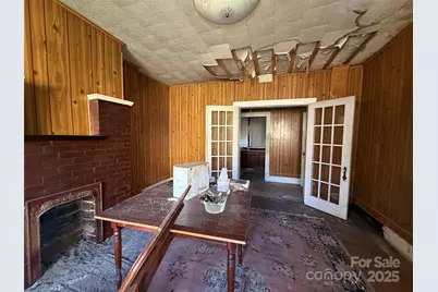 289 S French Broad Avenue, Asheville, NC 28801 - Photo 13