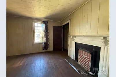 289 S French Broad Avenue, Asheville, NC 28801 - Photo 31