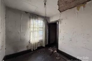 289 S French Broad Ave, Asheville, NC 28801 - Photo 23