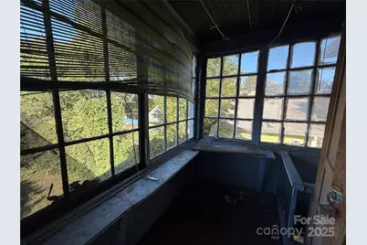 289 S French Broad Avenue, Asheville, NC 28801 - Photo 29