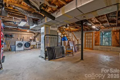 499 E Poplar Drive, Hendersonville, NC 28792 - Photo 33