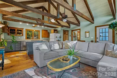 499 E Poplar Drive, Hendersonville, NC 28792 - Photo 3