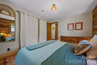 499 E Poplar Drive, Hendersonville, NC 28792 - Photo 21