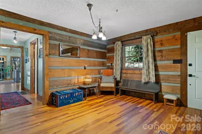 499 E Poplar Drive, Hendersonville, NC 28792 - Photo 15