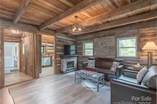 9386 Cruso Rd, Canton, NC 28716 - Photo 7