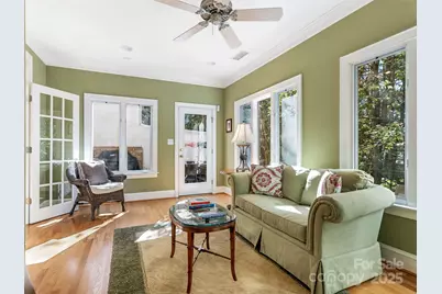 8942 Challis Hill Lane, Charlotte, NC 28226 - Photo 9