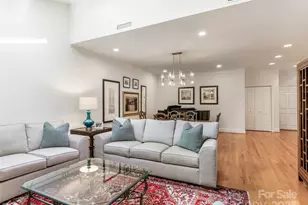 8942 Challis Hill Ln, Charlotte, NC 28226 - Photo 7