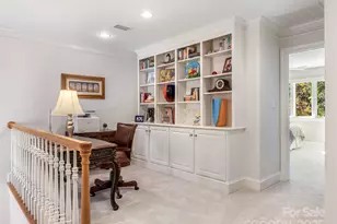 8942 Challis Hill Ln, Charlotte, NC 28226 - Photo 15