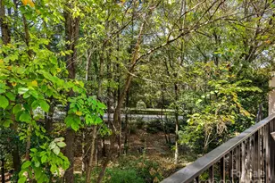 8942 Challis Hill Ln, Charlotte, NC 28226 - Photo 27