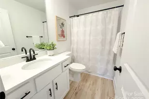 1618 Byrum St, Charlotte, NC 28216 - Photo 33