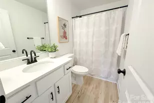 1618 Byrum St, Charlotte, NC 28216 - Photo 27