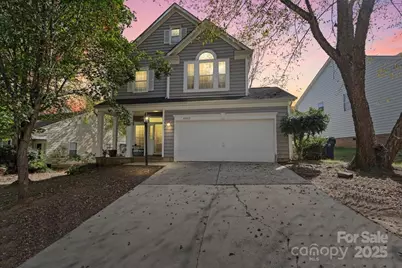 8927 Little Hampton Place, Charlotte, NC 28215 - Photo 19