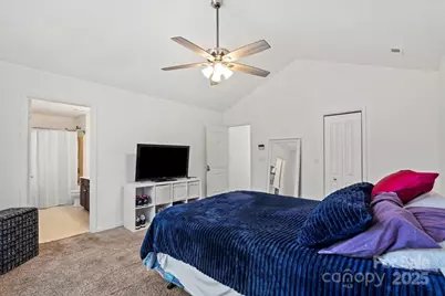 8927 Little Hampton Place, Charlotte, NC 28215 - Photo 11