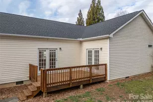 97 Meadowview Dr, Saluda, NC 28773 - Photo 33