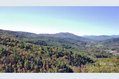 452 Wilderness Drive, Marion, NC 28752 - Photo 3