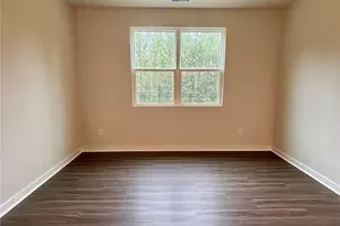 9312 Munsing Dr, Charlotte, NC 28269 - Photo 11