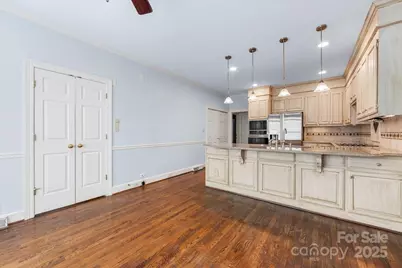 5922 Sharon Hills Road, Charlotte, NC 28210 - Photo 13