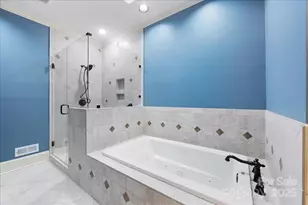 5922 Sharon Hills Rd, Charlotte, NC 28210 - Photo 27