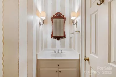 5922 Sharon Hills Road, Charlotte, NC 28210 - Photo 23