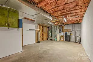 201 Cedarview Dr, Asheville, NC 28803 - Photo 33