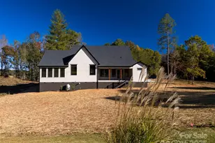 260 Broken Arrow Dr, Statesville, NC 28677 - Photo 33