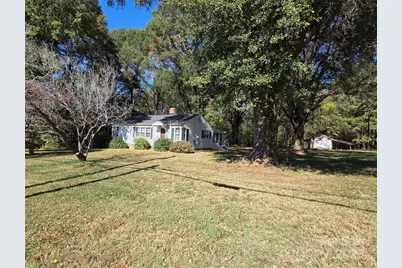 2760 W Franklin Boulevard, Gastonia, NC 28052 - Photo 5