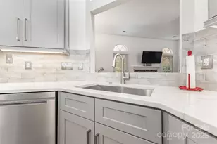 3314 Rillet Ct, Charlotte, NC 28269 - Photo 9