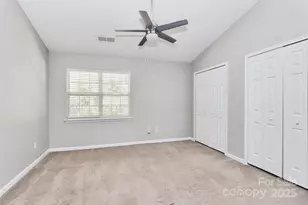 10219 Reindeer Way Ln, Charlotte, NC 28216 - Photo 23