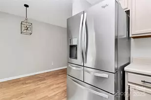 10219 Reindeer Way Ln, Charlotte, NC 28216 - Photo 13