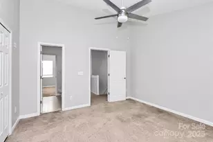 10219 Reindeer Way Ln, Charlotte, NC 28216 - Photo 19