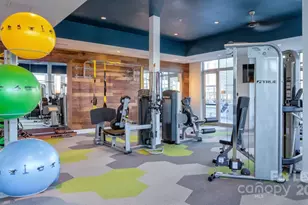 650 E Brooklyn Vlg Ave, Charlotte, NC 28202 - Photo 17