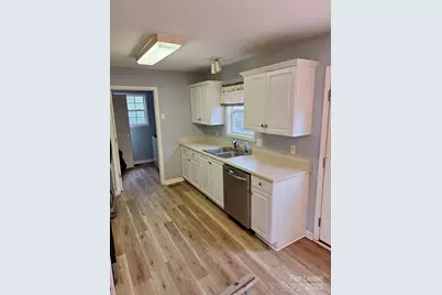 228 Sheffield Drive, York, SC 29745 - Photo 5